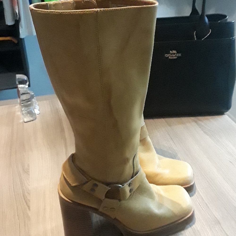 Frye Karma Harness Boot size 8